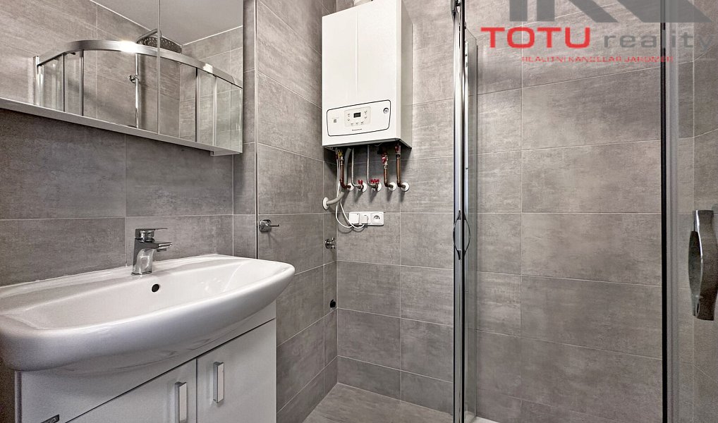 Pronájem bytu 3+kk 70 m², Jaroměř – náhled fotky 10