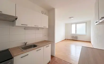 Pronájem bytu 2+kk 41 m², Kpt. Jaroše, Most