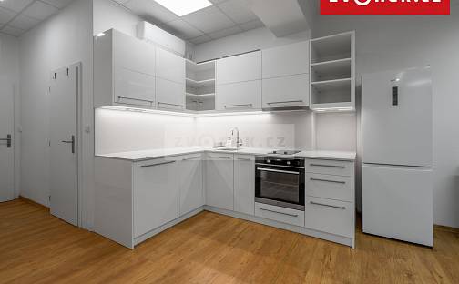 Pronájem bytu 2+kk 50 m², Dlouhá, Zlín