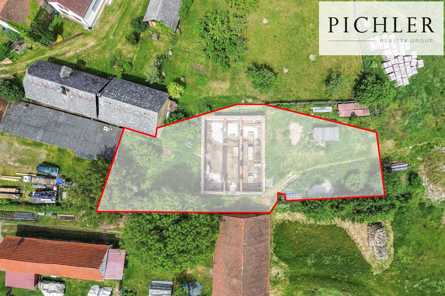 Prodej domu 194 m² s pozemkem 939 m² — photo 2