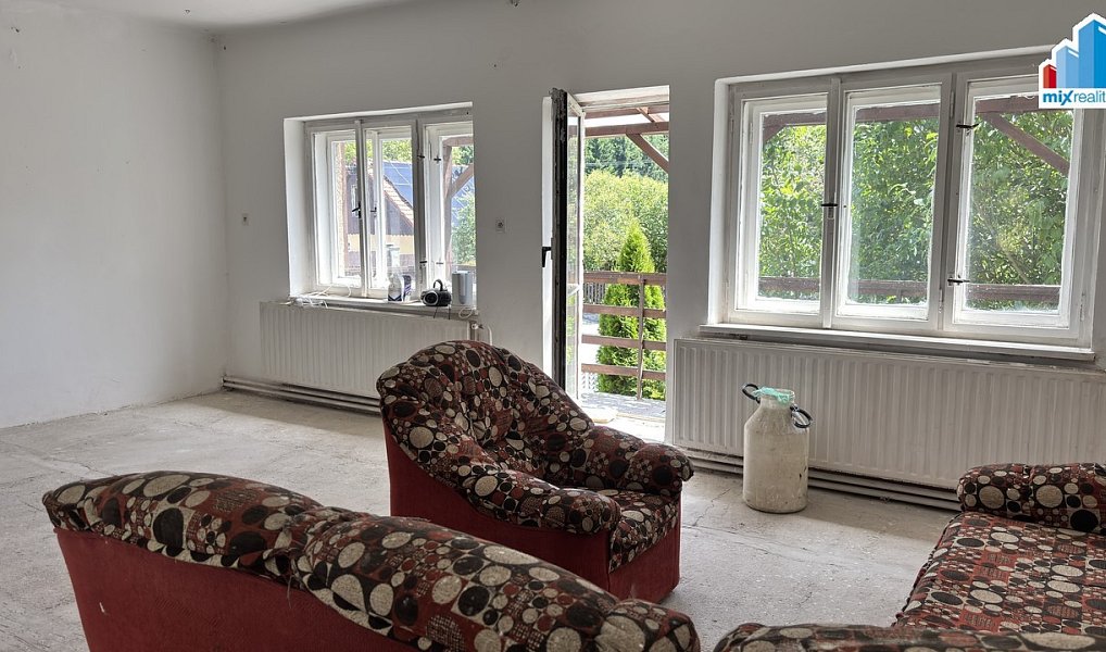 Prodej domu 87 m² s pozemkem 885 m², Svojkovice – náhled fotky 8