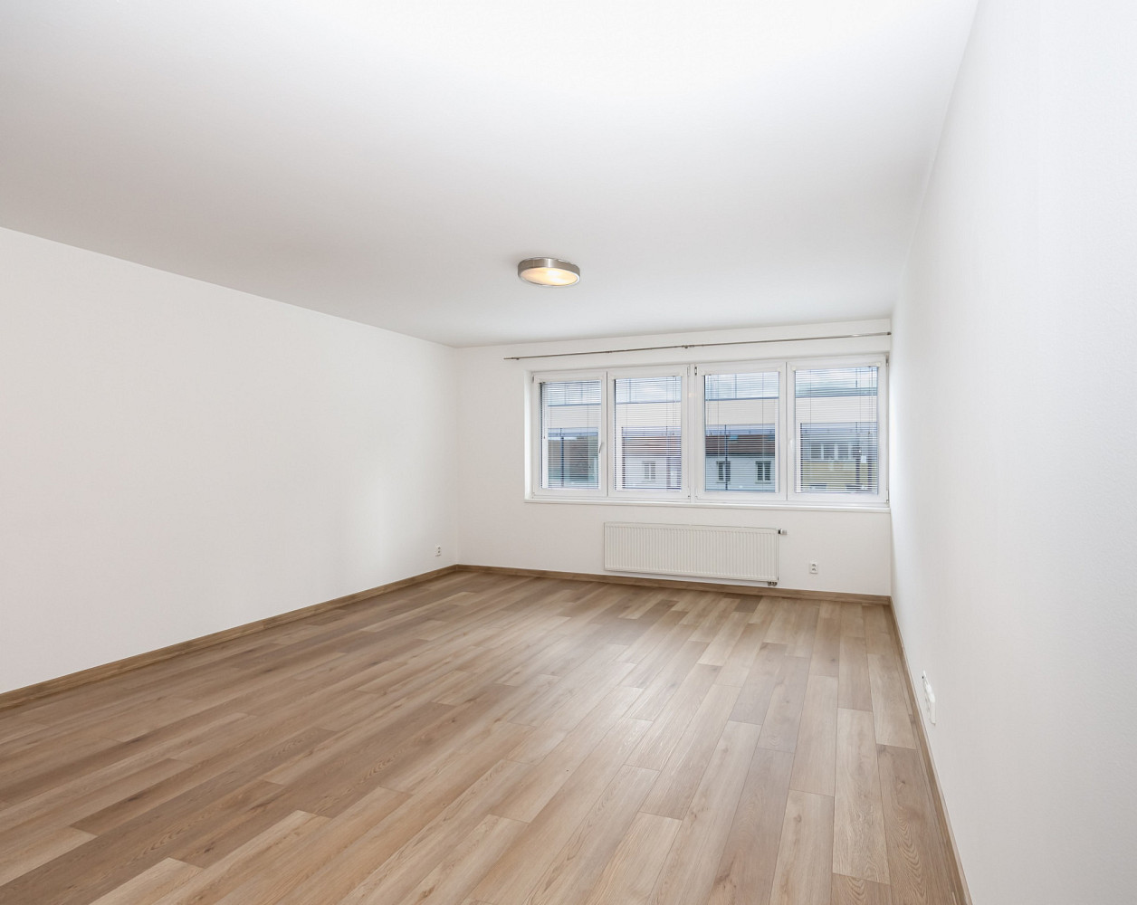 Prodej bytu 1+kk 46 m² – fotografie 2