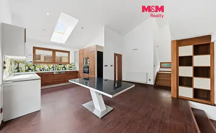 Prodej domu 121 m² s pozemkem 1 271 m², Blansko - Lažánky