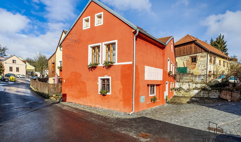 Prodej ubytovacího objektu 220 m², Český Krumlov – náhled fotky 3