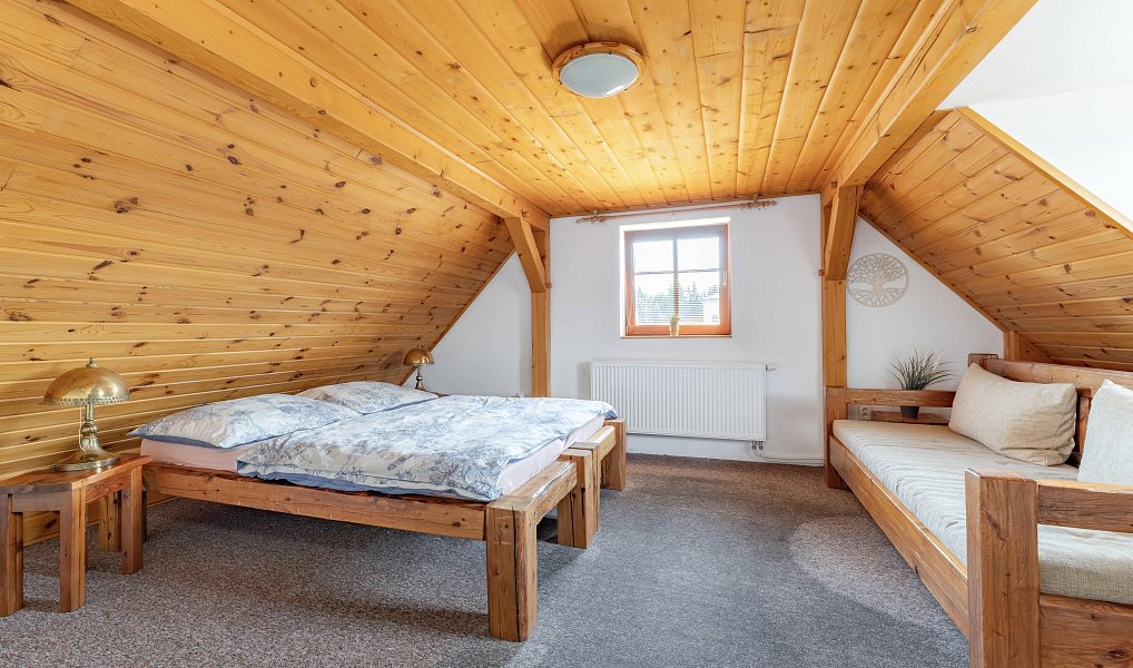 Prodej domu 180 m² s pozemkem 2 568 m², Raspenava – náhled fotky 7