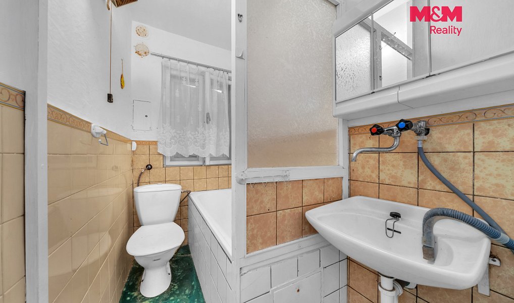 Prodej domu 678 m² s pozemkem 640 m², Úsobí – náhled fotky 14