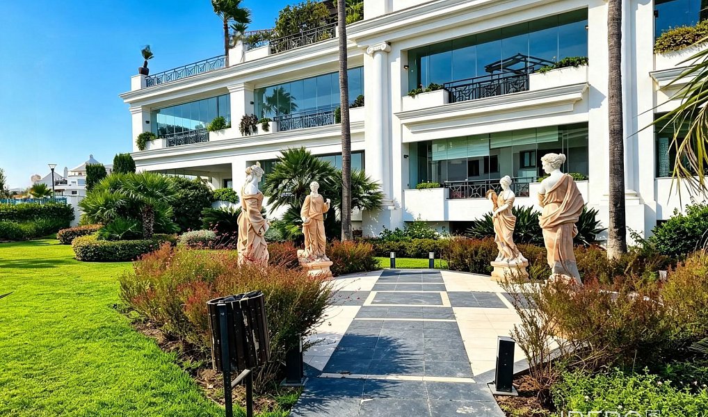Prodej bytu 3+kk, 180 m², Estepona