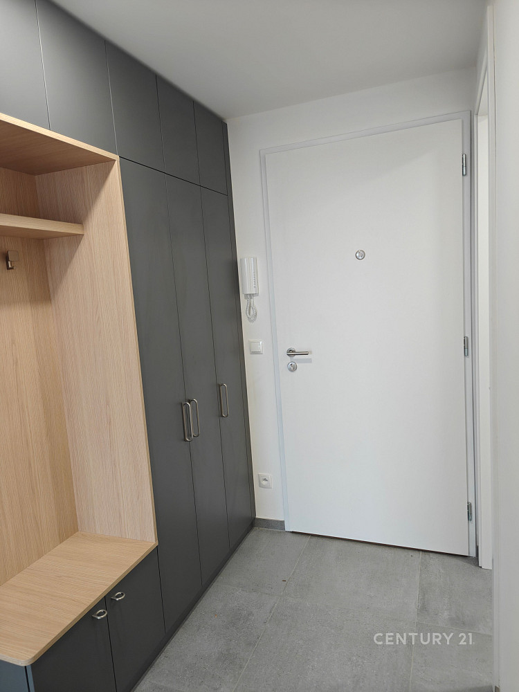 Pronájem bytu 2+kk 58 m² – fotografie 3