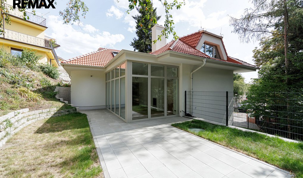 Prodej bytu 5+1 191 m², Praha – náhled fotky 14