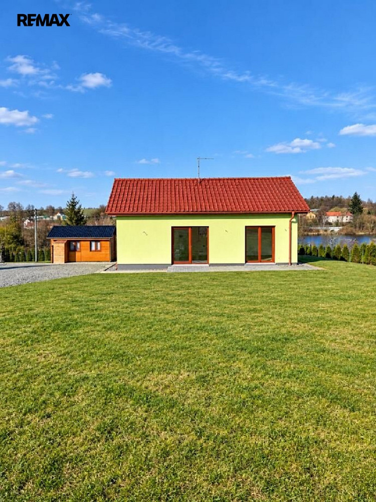 Prodej domu 55 m² s pozemkem 1 058 m²