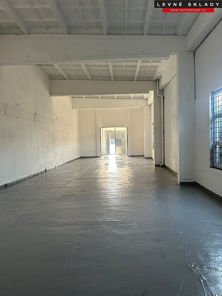 Pronájem skladovacích prostor 450 m² – pohled 4