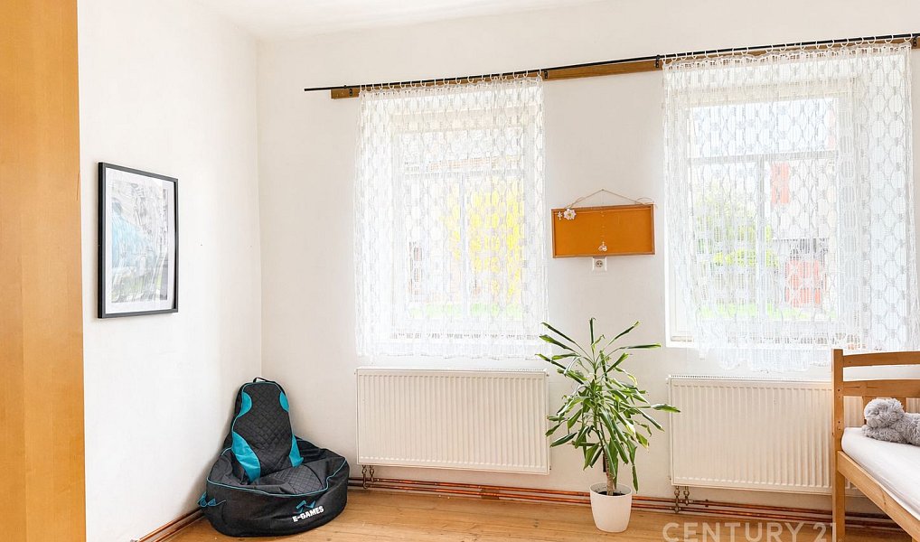 Prodej domu 200 m² s pozemkem 1 394 m², Olbramice – náhled fotky 9