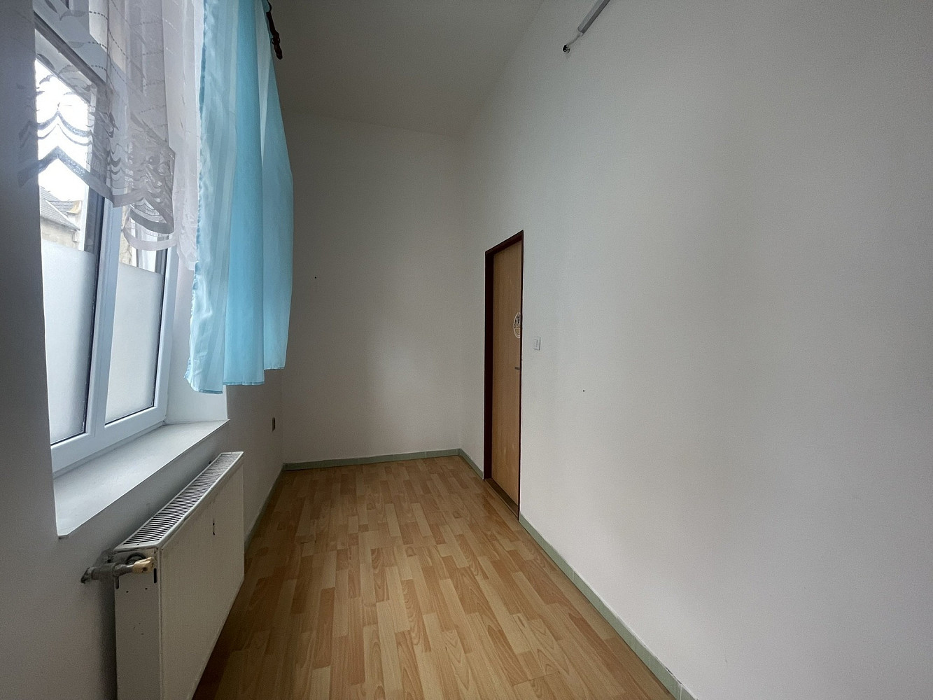 Pronájem bytu 2+1 45 m² – fotografie 5