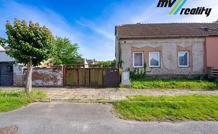 Prodej domu 80 m² s pozemkem 598 m², Dělnická, Pečky, okres Kolín