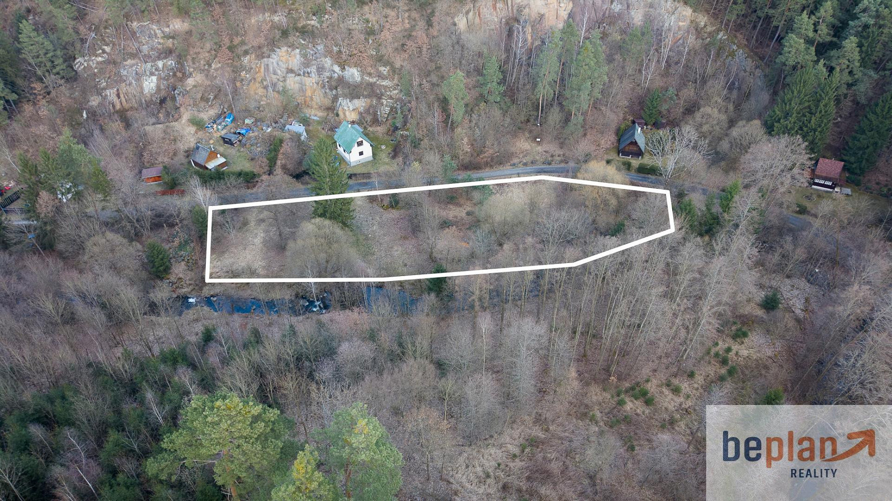 Prodej pozemku 3 297 m²
