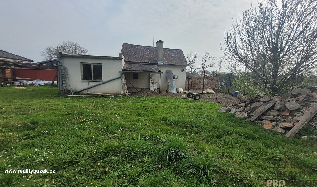 Prodej domu 110 m² s pozemkem 1 653 m², Cholina – náhled fotky 22