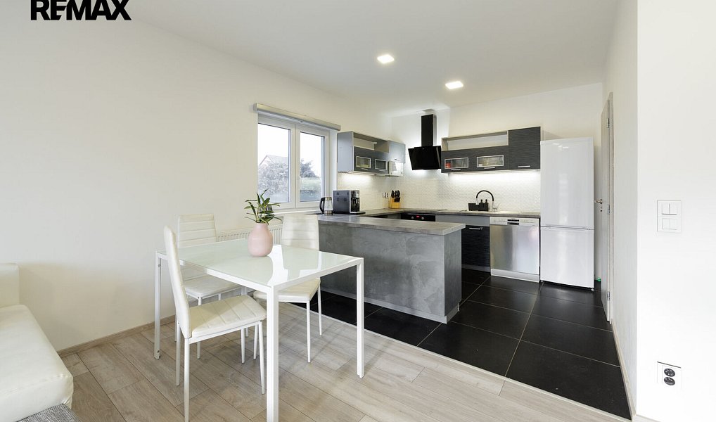 Prodej domu 92 m² s pozemkem 738 m², Kladno – náhled fotky 7