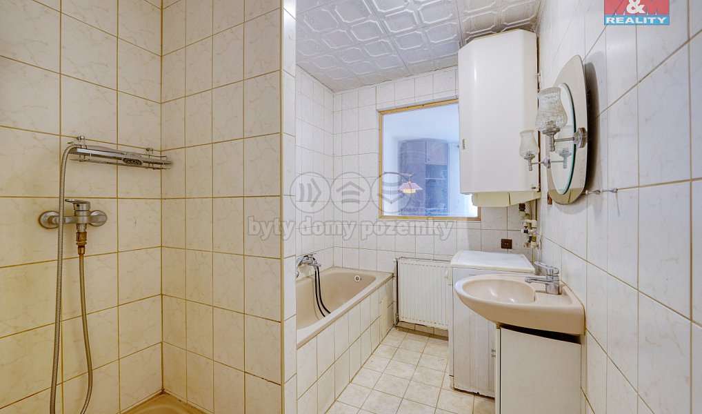 Prodej domu 203 m² s pozemkem 1 307 m², Mrákov – náhled fotky 8