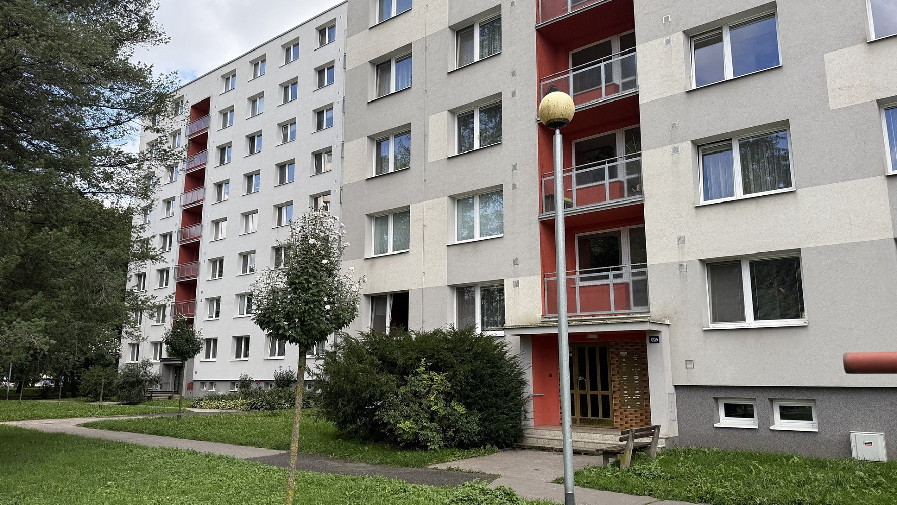 Pronájem bytu 2+1 63 m² – fotografie 4
