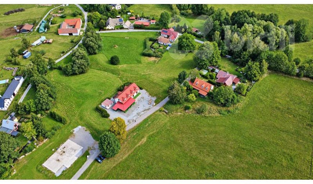 Prodej domu 230 m² s pozemkem 4 000 m², Horní Stropnice – náhled fotky 30