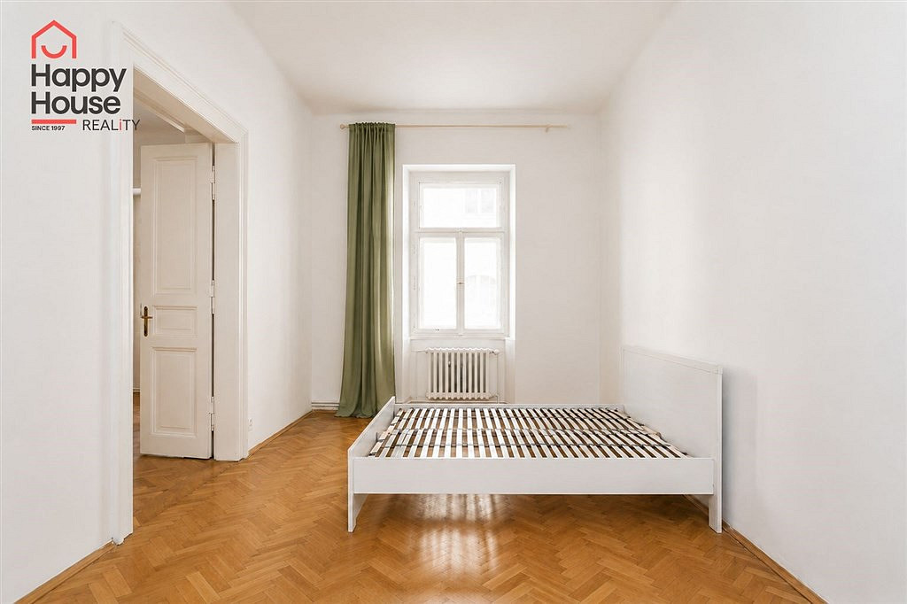 Pronájem bytu 3+1 90 m² — photo 2