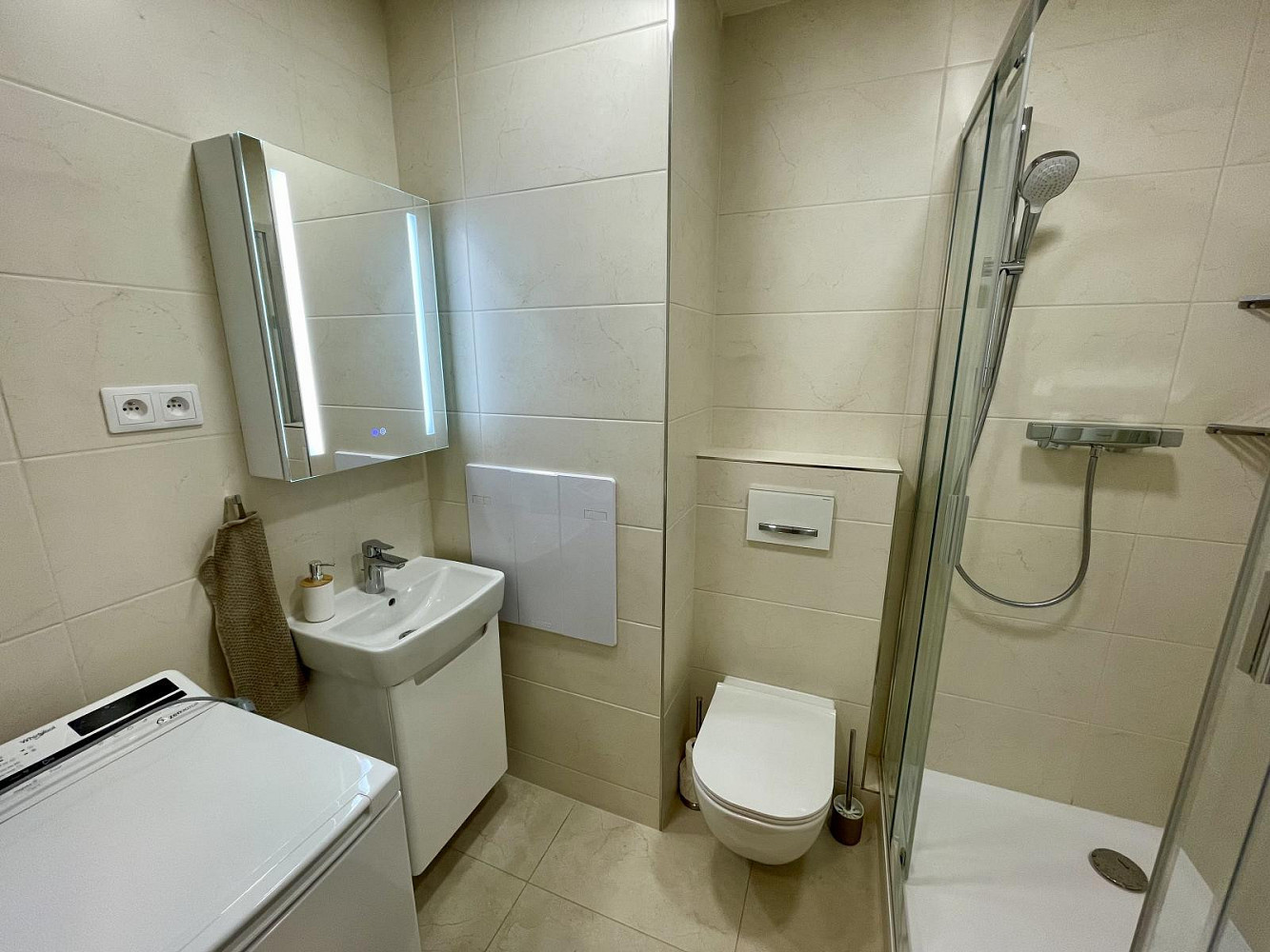 Pronájem bytu 3+kk 54 m² — photo 4