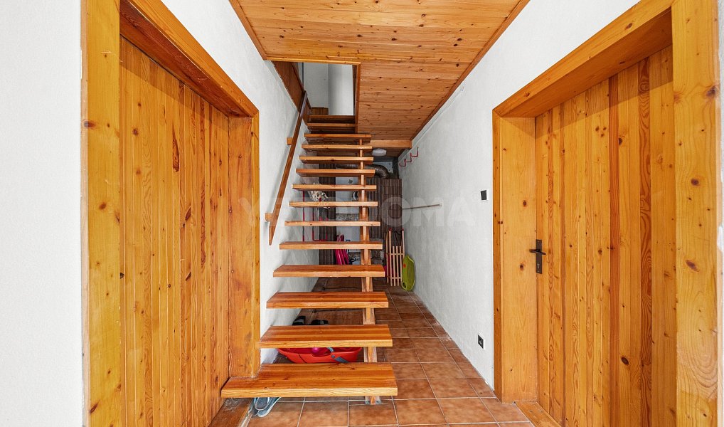 Prodej domu 177 m² s pozemkem 446 m², Železná Ruda – náhled fotky 23