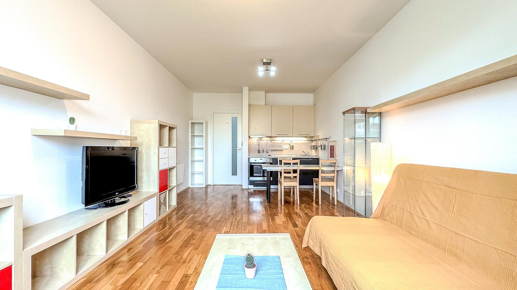 Pronájem bytu 1+kk 32 m²