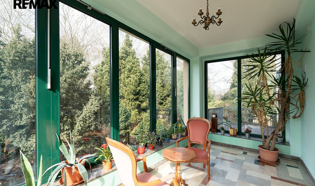 Prodej domu 675 m² s pozemkem 2 791 m², Čelákovice – náhled fotky 14