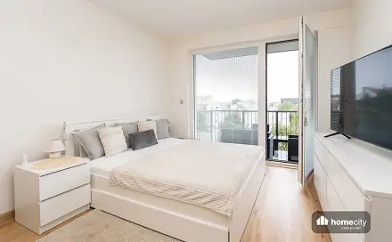Pronájem bytu 1+kk 30 m², Na Spravedlnosti, Pardubice - Zelené Předměstí