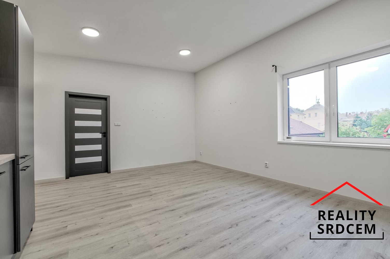 Pronájem bytu 2+kk 65 m² – fotografie 5