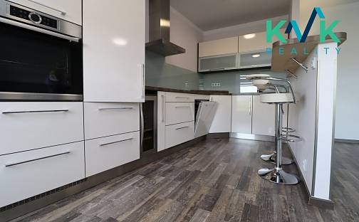 Pronájem bytu 3+kk 82 m², Terezínská, Karlovy Vary - Doubí