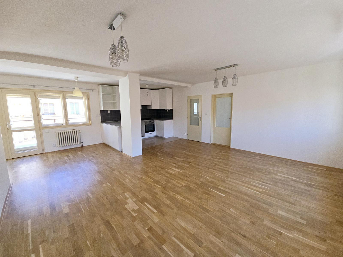 Pronájem bytu 3+kk 111 m² – fotografie 3
