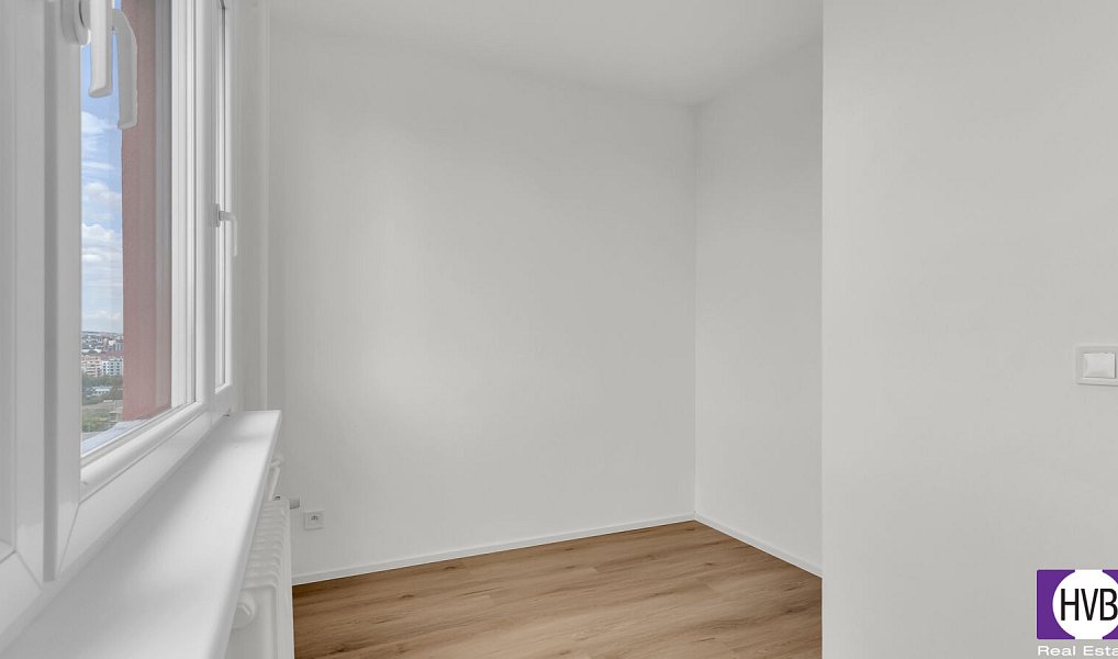 Prodej bytu 4+kk 78 m², Praha – náhled fotky 18