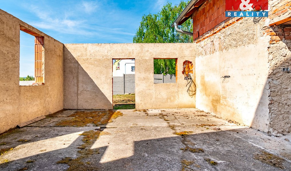 Prodej stavebního pozemku 776 m², Štěkeň – náhled fotky 22