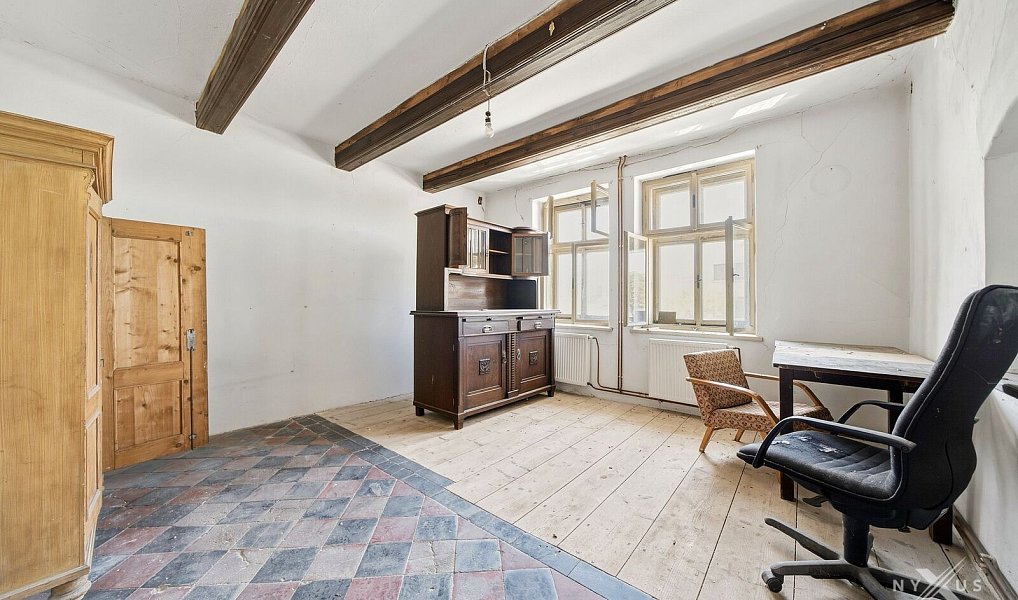 Prodej domu 213 m² s pozemkem 803 m², Chleby – náhled fotky 10