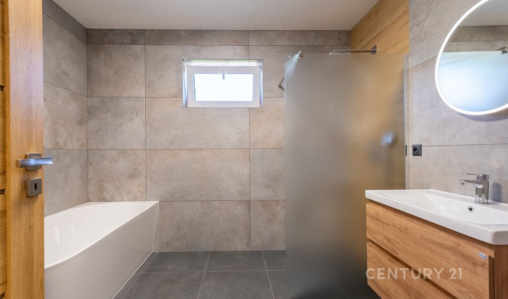 Prodej domu 124 m² s pozemkem 877 m², Vratimov – náhled fotky 12