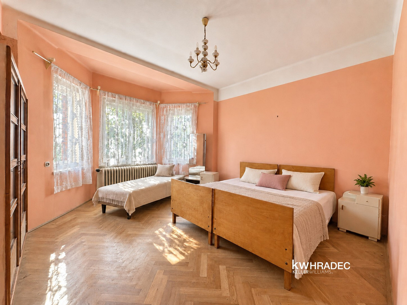Prodej domu 370 m² s pozemkem 820 m² – fotografie 5