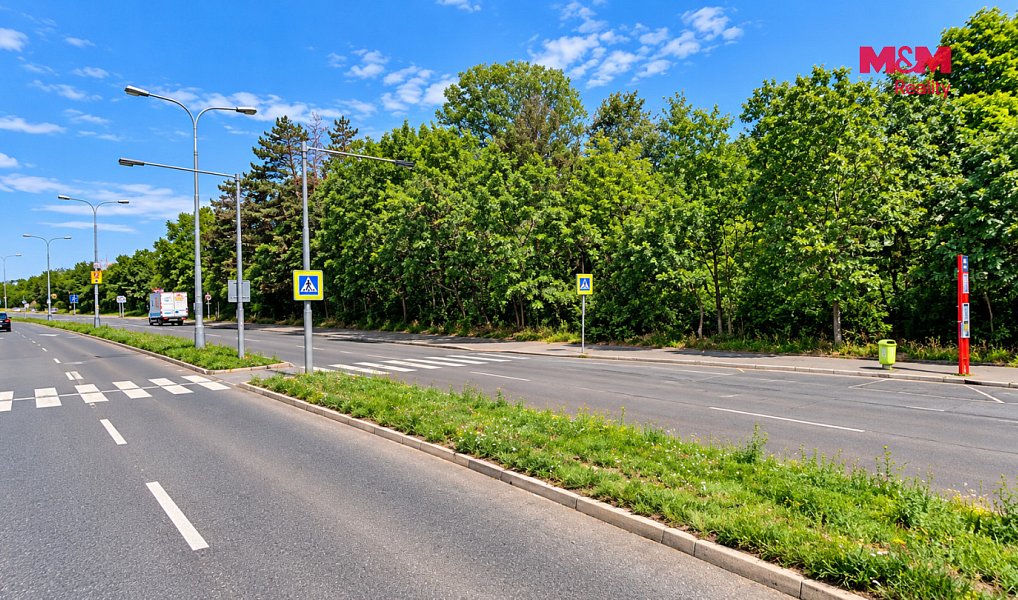 Prodej zahrady 1 200 m², Praha – náhled fotky 4