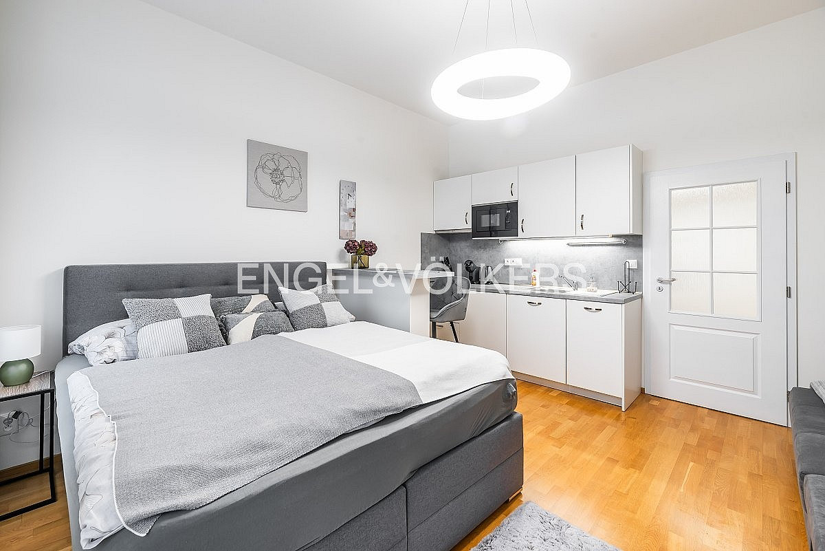 Pronájem bytu 1+kk 30 m² – fotografie 3