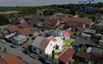 Prodej domu 87 m² s pozemkem 349 m², Karla Kouteckého, Pchery, okres Kladno