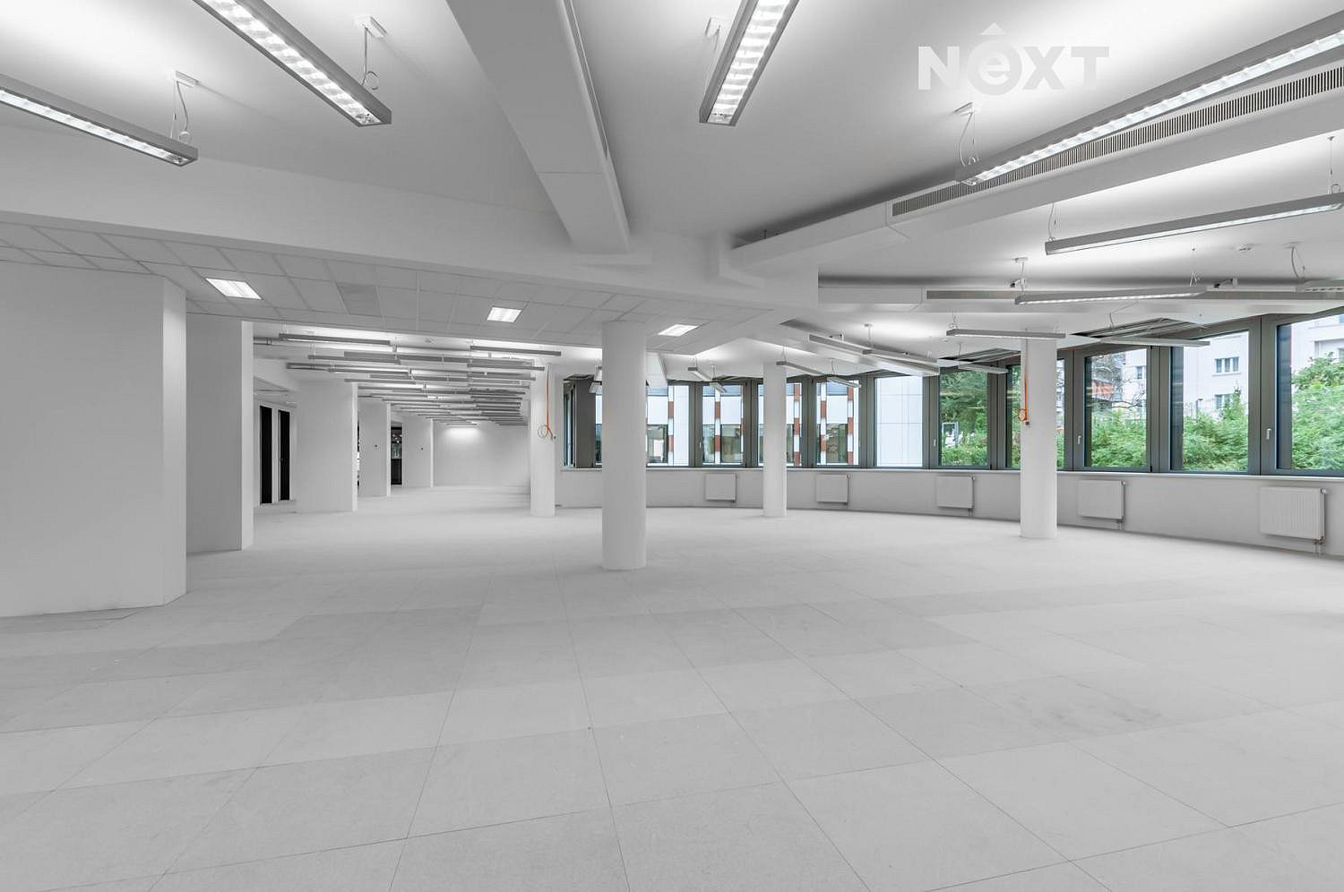 Pronájem kanceláře 208 m²