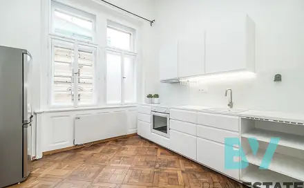 Prodej bytu 2+kk 43 m², Zborovská, Praha 5 - Smíchov