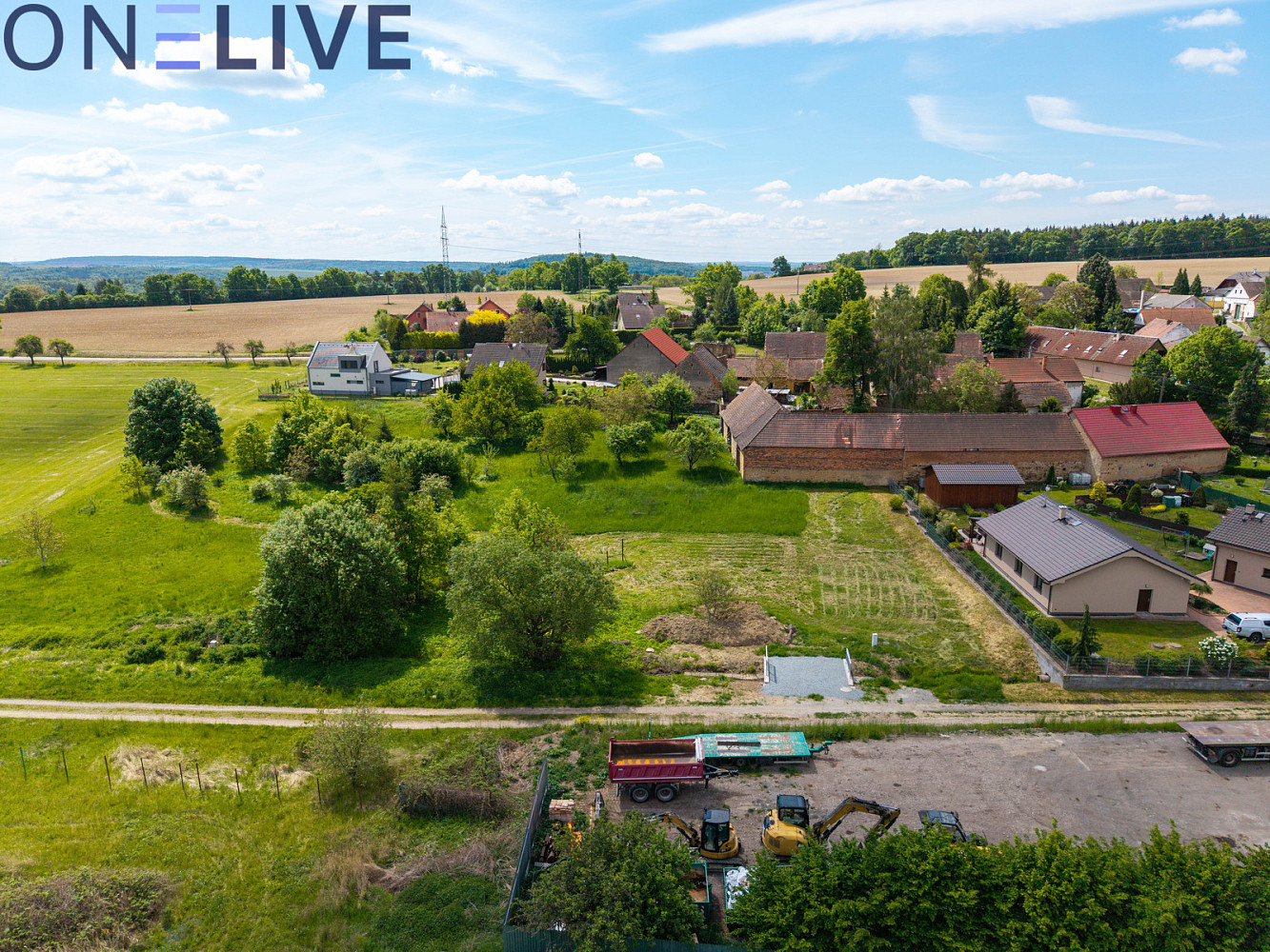 Prodej stavebního pozemku 1 307 m² — photo 4