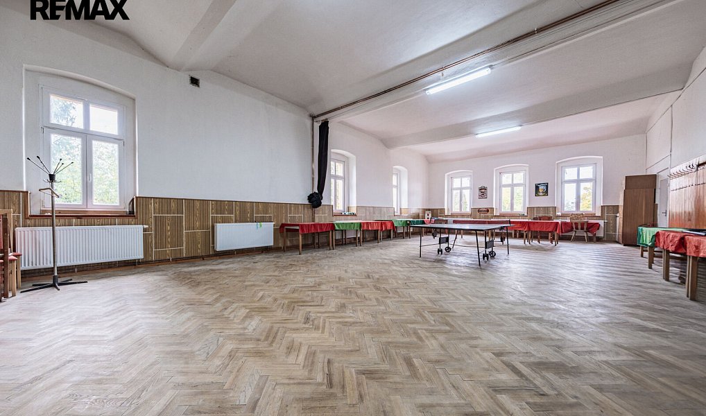 Prodej kanceláře 670 m², Zbrašín – náhled fotky 17