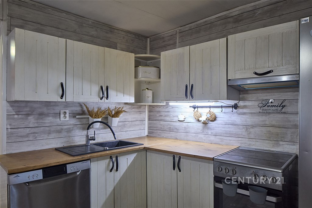 Prodej domu 89 m² s pozemkem 544 m²