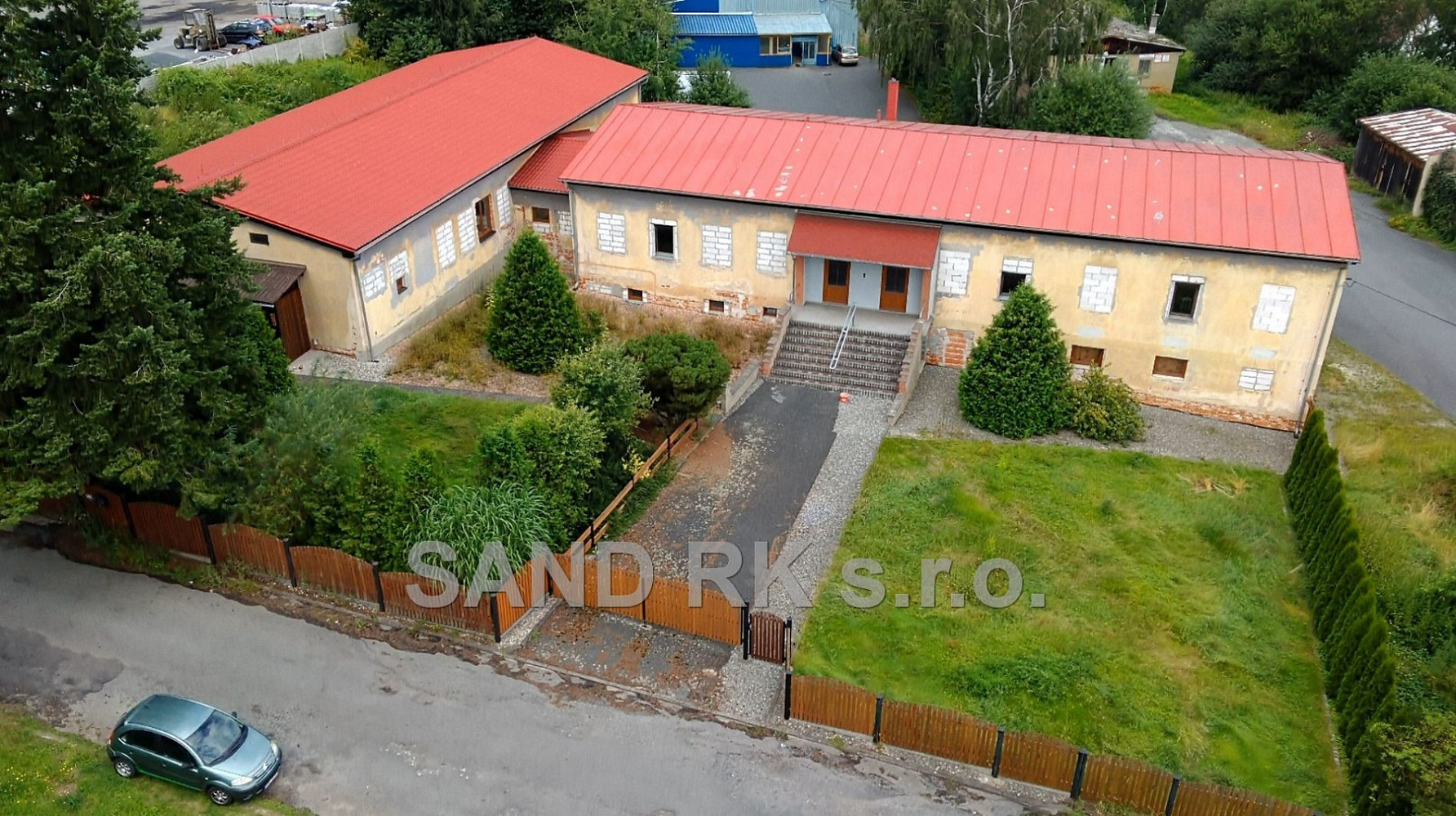 Prodej komerčního objektu (jiného typu) 730 m² – fotografie 5
