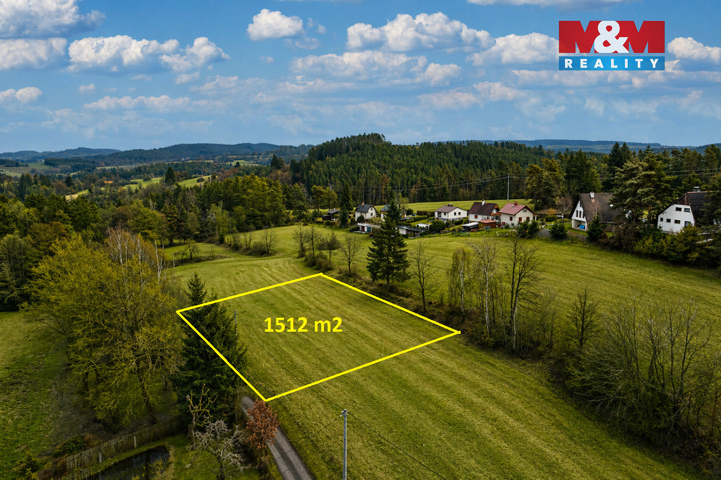 Prodej stavebního pozemku 1 512 m²