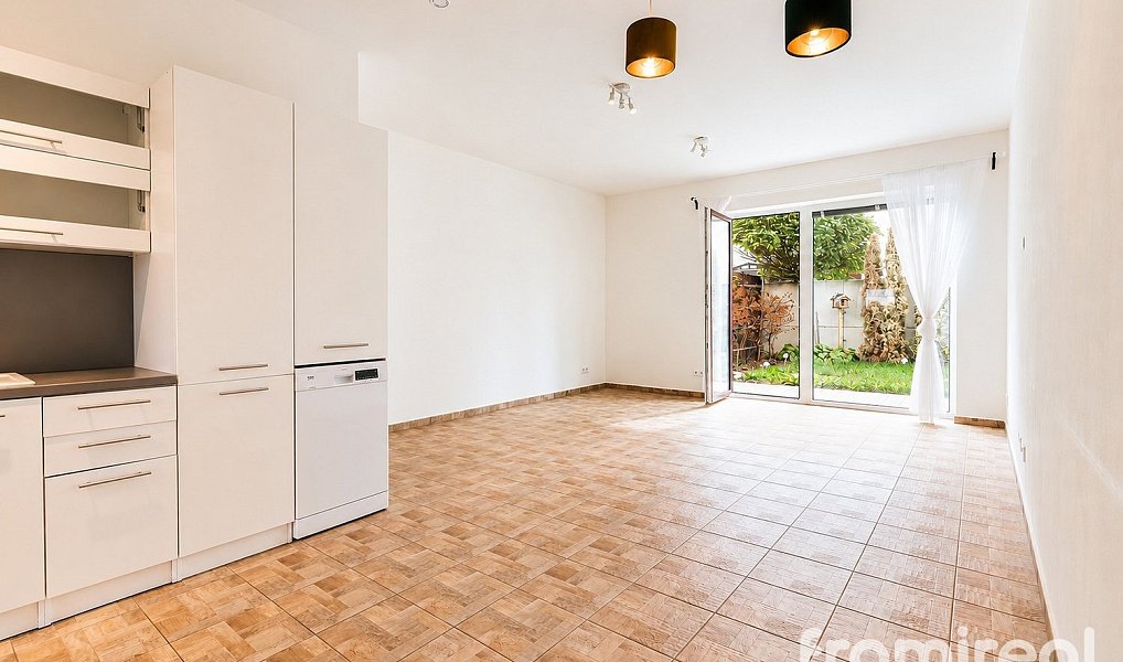 Prodej bytu 3+kk 79 m², Znojmo – náhled fotky 2