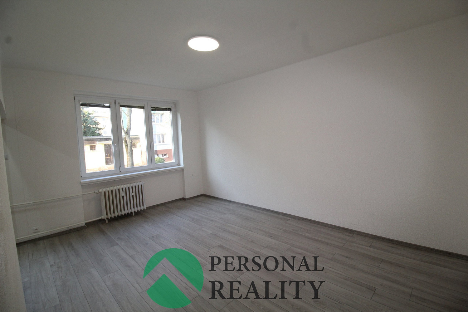 Pronájem bytu 2+1 53 m² – fotografie 2